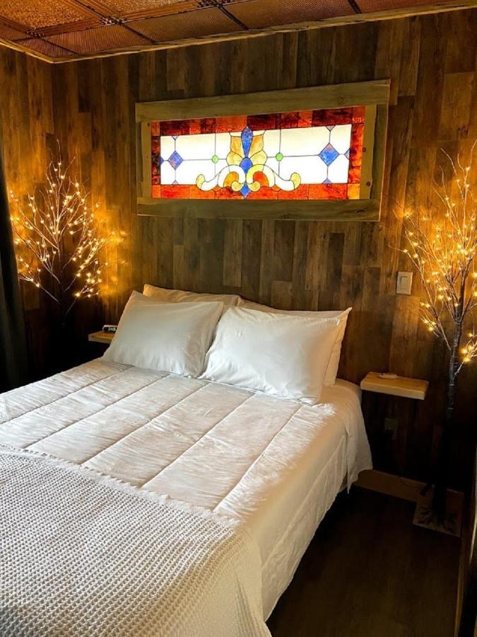 Ridgewalk Treehouse Bed and Breakfast Angel Fire Eksteriør billede