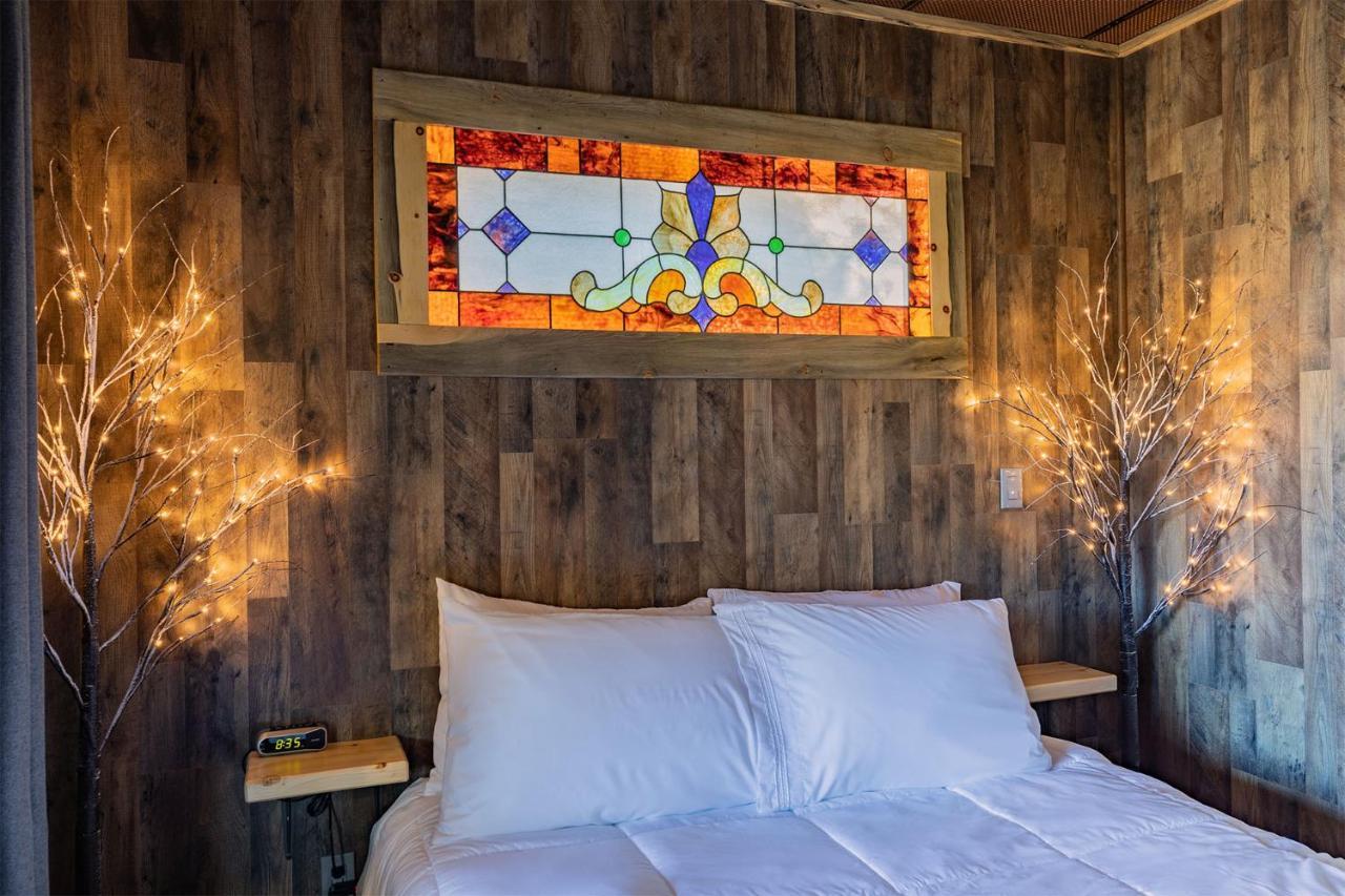 Ridgewalk Treehouse Bed and Breakfast Angel Fire Eksteriør billede