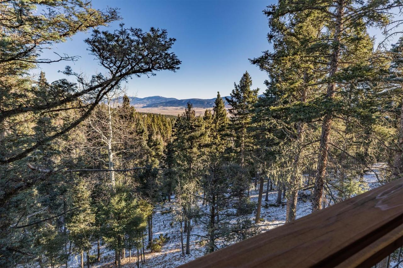 Ridgewalk Treehouse Bed and Breakfast Angel Fire Eksteriør billede